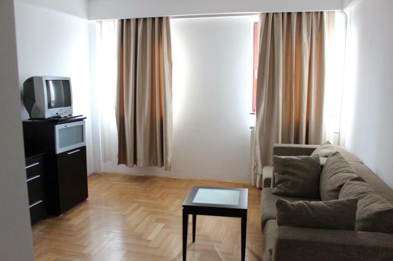 Hotel Yu Lukavica Buitenkant foto