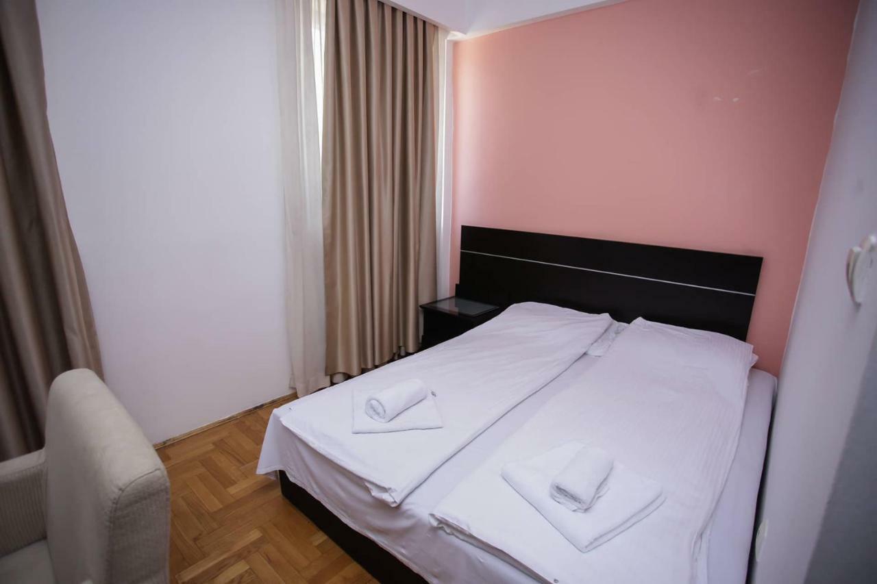 Hotel Yu Lukavica Buitenkant foto