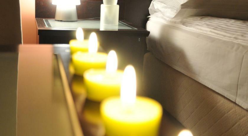 Hotel Yu Lukavica Buitenkant foto